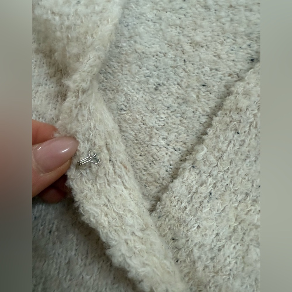Astr the Label V Neck Wool Blend Sweater - Picture 4 of 7